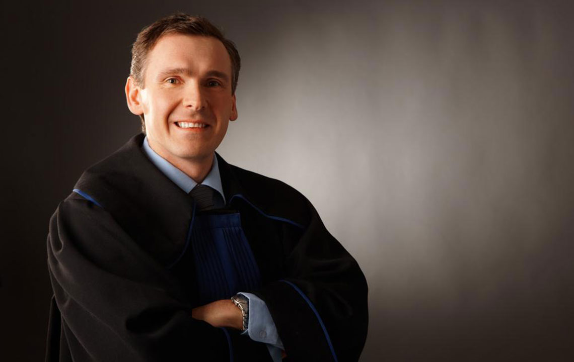 Tips To Find & Hire A Personal Injury Lawyer For A Car Accident